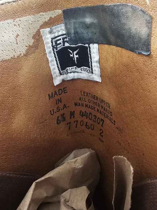 The VTG 90s Frye Campus Longhorn Banana Boots in women's size 6.5B - Picture 8 of 8